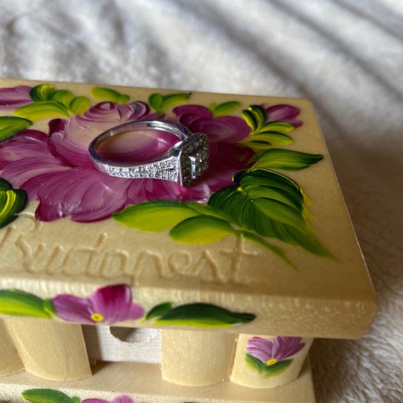 Kay Jewelers Jewelry - Diamond ring 1/2 ctw